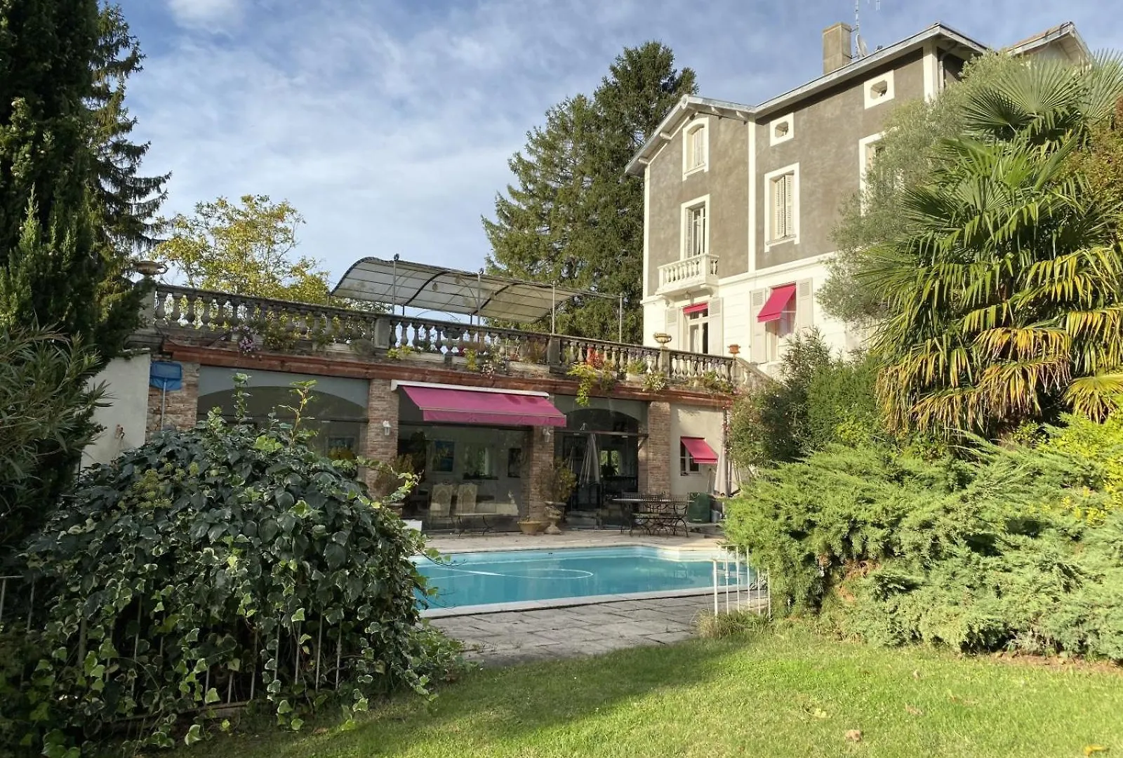 La Belle Demeure - Piscine Privee Villa Saverdun